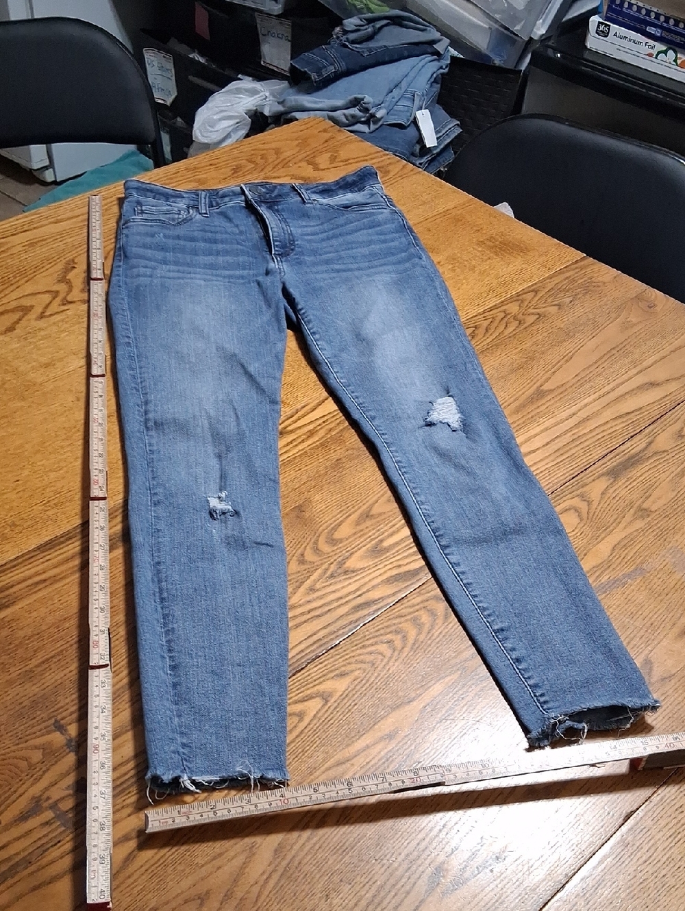 KUT FROM THE KLOTH Jeans Womens 2 BLUE Pants Preowned Used Denim Ripped Skinny ?